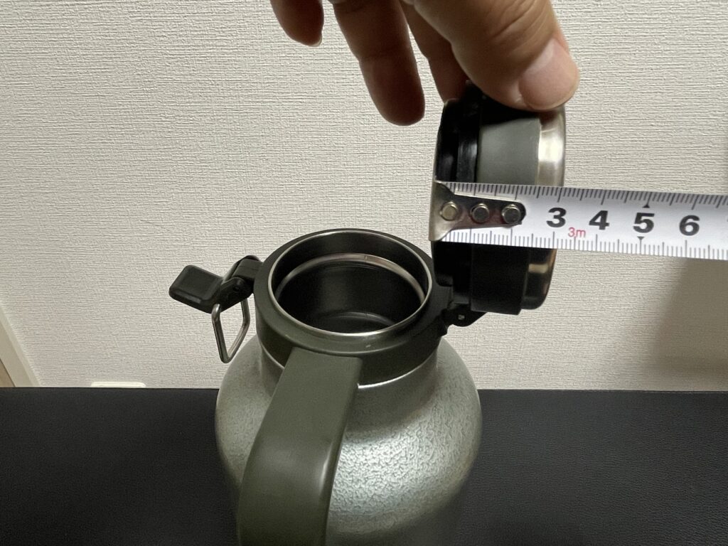 ふたの厚み